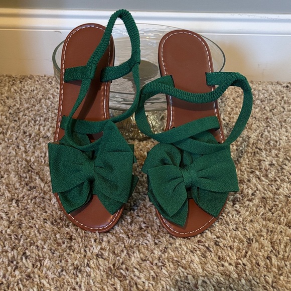 SHEIN Shoes - SHEIN‎ Green Bow Sandals